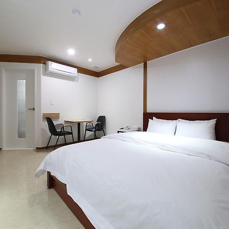 Abata Business Hotel Коян Екстер'єр фото