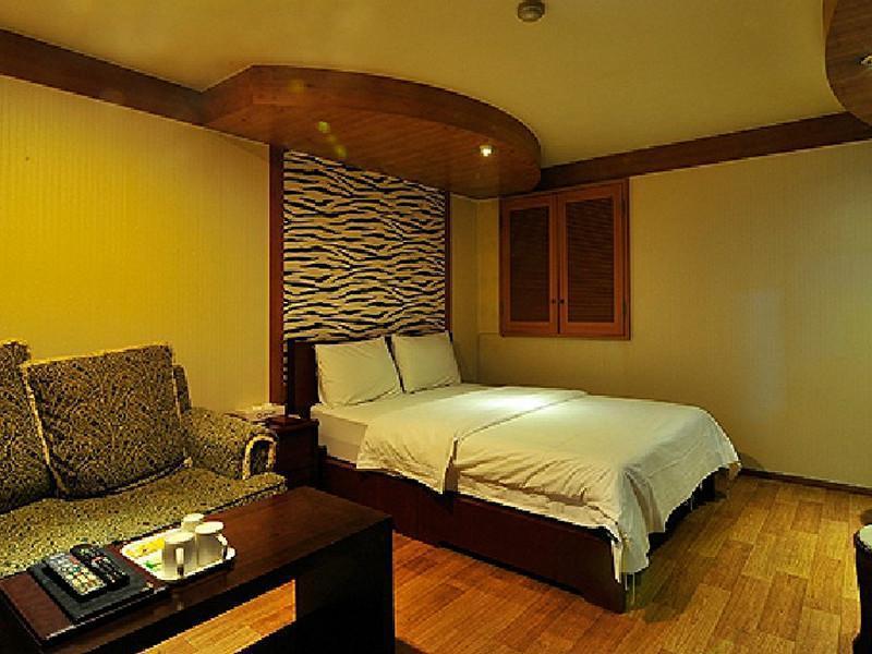 Abata Business Hotel Коян Екстер'єр фото