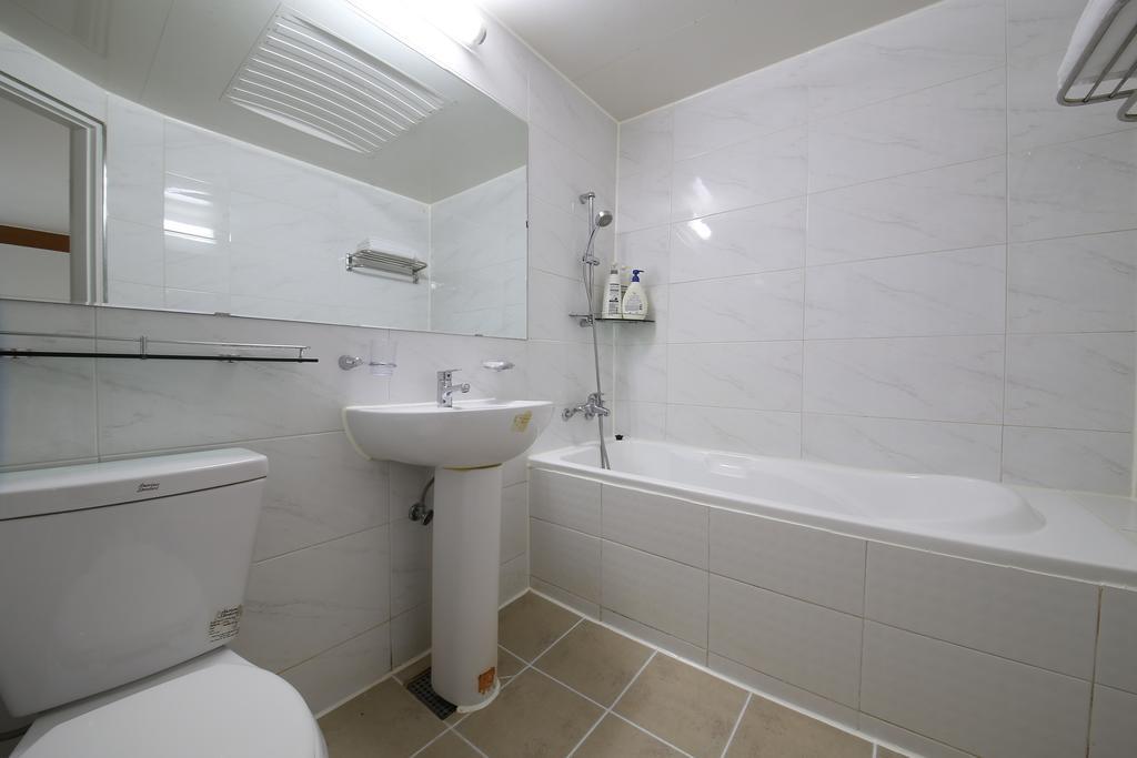 Abata Business Hotel Коян Екстер'єр фото